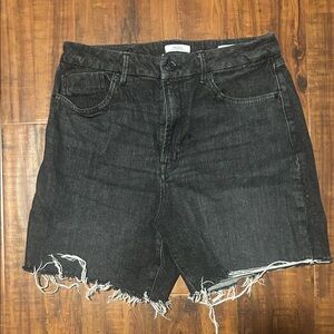 Curve 90’s Charcoal Frayed Jean Shorts